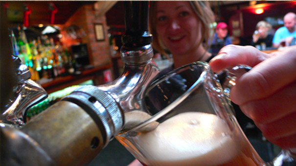 BarPersonPouring
