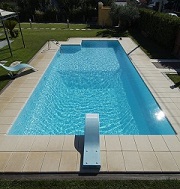 Laghetto Bluespring submerged pool