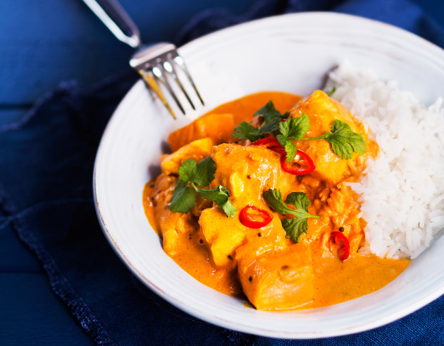 Intialainen lohicurry