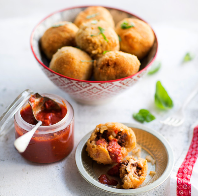 Arancini eli täytetyt riisipallot